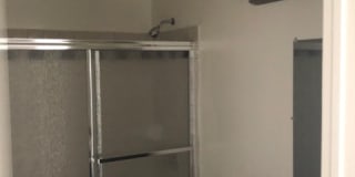 909 S Irolo St Gallery 13