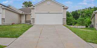 Great location, Just off Dodge and 168th! Gallery 1