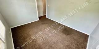 111 South Annie Street Gallery 7