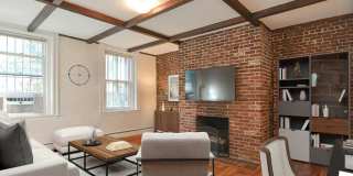 Charming 2 Bedroom Gallery 1