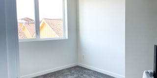 Iris Apartments - Student Housing Gallery 6