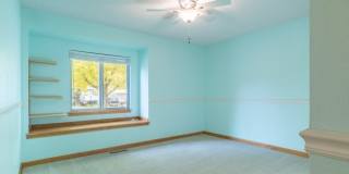Must see House in North Longmont Gallery 17