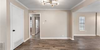 4937 Holmes Drive Gallery 10