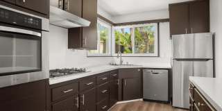 Upgraded Oceanside 3 Bedroom, Available Now! Small Pet OK! Gallery 13
