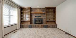 7201 NW 150th Street Gallery 21