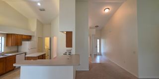 Spacious 4 Bdrm / 2 BA with 2 car garage Gallery 14