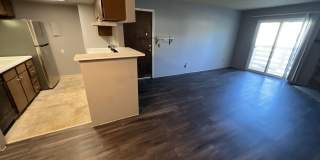 Spacious 2 Bed, 2 Bath Condo – Prime Lowry Location! Gallery 4