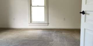 516 Douglas Ave Gallery 13