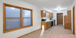1019 S Oakley Boulevard Gallery 6