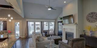 18619 East 46th Street South Gallery 7