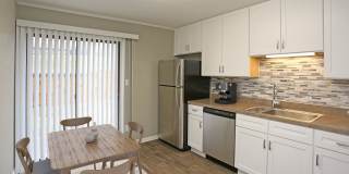 Salem Ridge Apartment Homes Gallery 6