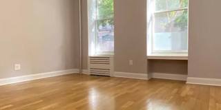 214 East 18th Street Gallery 4