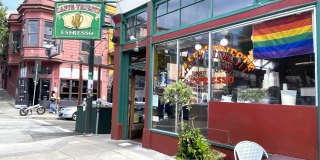 571 Chestnut Street Gallery 23