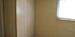 Lovely Cottage with Detached 2-Car Garage Gallery 20