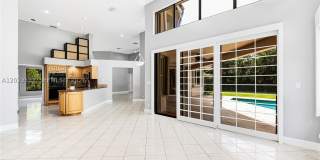 1256 Manor Dr S Gallery 12