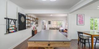 1714 Costado St Gallery 34