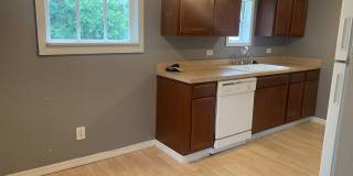 MOVE IN SPECIAL- Cozy Remodeled  1 Bed/1 Bath Home in Saint Cloud Gallery 18