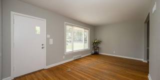 1225 Newark Gallery 3