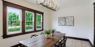 910 Sanders Street Gallery 12