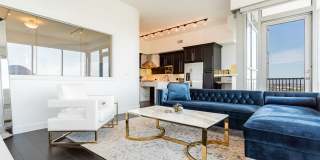 Fully Furnished High Rise with Wynn Golf Course Views! Gallery 40