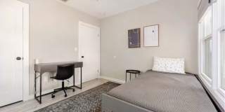 307 Lakeside Blvd Gallery 20