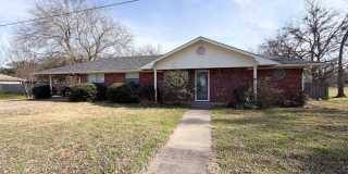 828 Park Lane Gallery 1