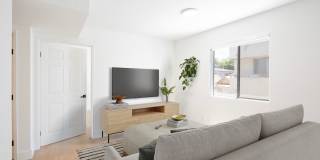 5716 Lexington Ave Gallery 1