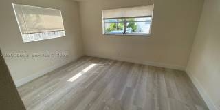1939 Jefferson St Gallery 11