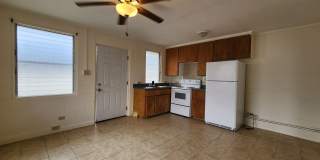 1 bedroom, 1 bath, 1 parking unit in 4 unit single level buiding in Kalihi Gallery 3