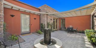 50070 Via De Moda Gallery 25