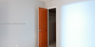 1321 N 58th Ave Gallery 12
