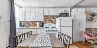 605 2nd Ave Gallery 4