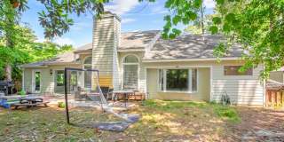 Fully Furnished Coastal Retreat Near Wrightsville Beach in Desirable Masonboro Neighborhood Gallery 29