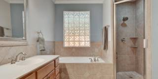 610 W. North Loop Gallery 20