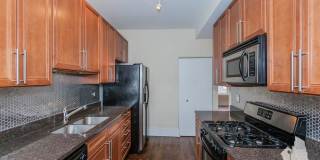 3455 North Wolcott Avenue Gallery 1