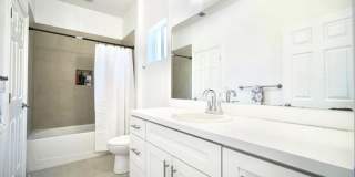 378 NE 47th Place Gallery 22