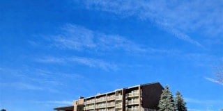 Trailhead Flats Gallery 6