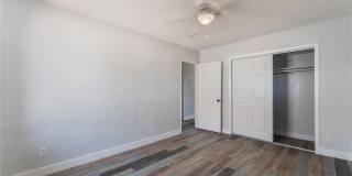 1921 Franklin Avenue Gallery 15