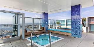 13700 Marina Pointe Dr Gallery 25