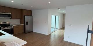 5417 Gentry Ave Gallery 3