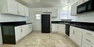 17516 Lemay Street Gallery 3