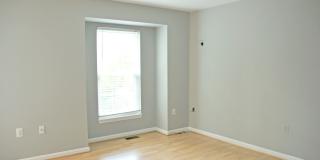 Charming End-Unit Townhouse in Mt. Airy Manor Community Gallery 13