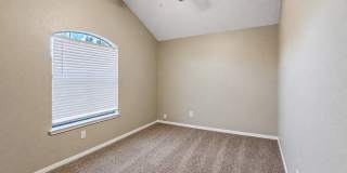 4-Bedroom Home with Spacious Backyard in Stratford Estates Gallery 10