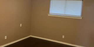 Royal Oaks Gallery 43