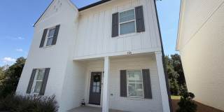 4BR/4.5BA For Rent Gallery 1