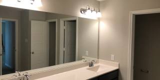 Landmark Pointe Gallery 15