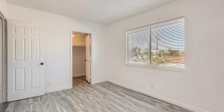 4364 Tara Avenue Gallery 21