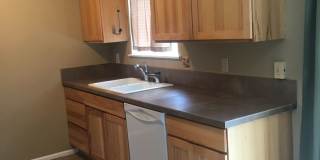 Cute 3 Bedroom House Near Lakeway Gallery 6