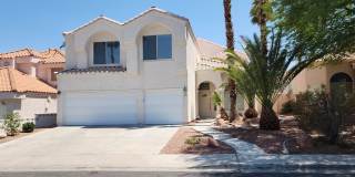 5 Bedroom with Sparkling Lap POOL!! Gallery 1