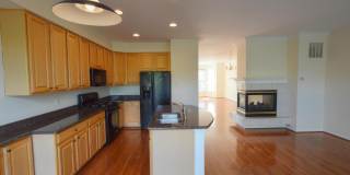 182 SPENCER Terrace SE Gallery 13